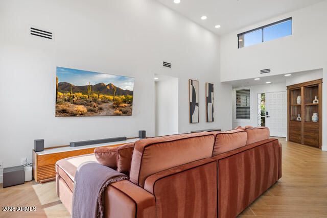 25555 N WINDY WALK Drive 77, Scottsdale, AZ 85255