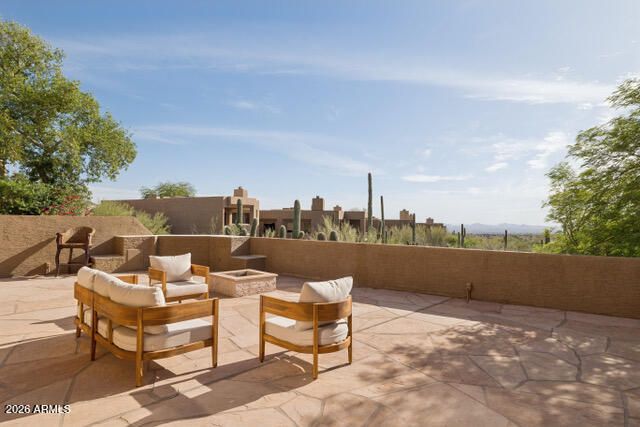 25555 N WINDY WALK Drive 77, Scottsdale, AZ 85255