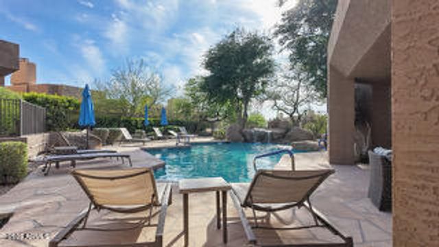 25555 N WINDY WALK Drive 77, Scottsdale, AZ 85255