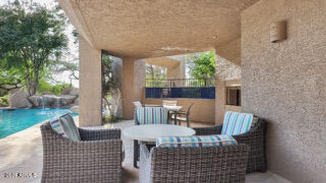 25555 N WINDY WALK Drive 77, Scottsdale, AZ 85255