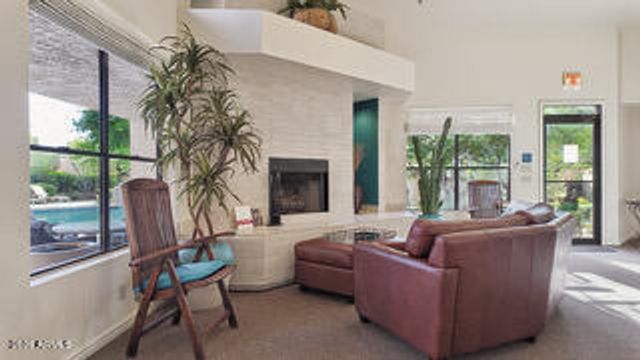 25555 N WINDY WALK Drive 77, Scottsdale, AZ 85255