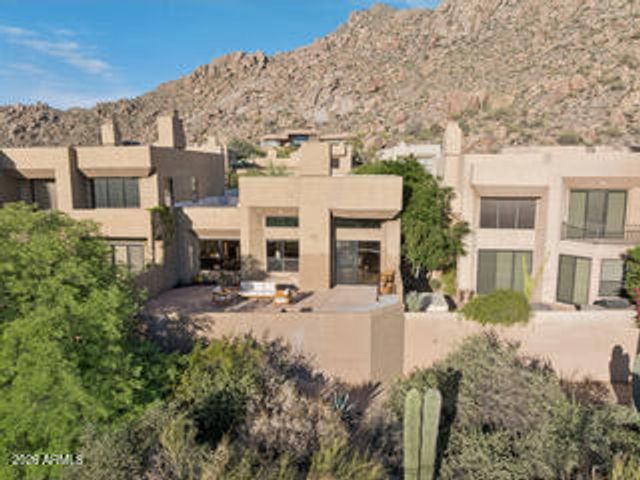 25555 N WINDY WALK Drive 77, Scottsdale, AZ 85255