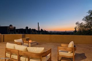 25555 N WINDY WALK Drive 77, Scottsdale, AZ 85255