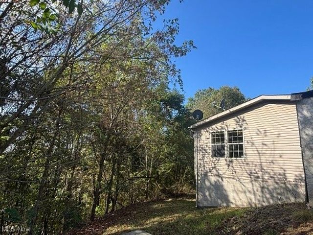 350 Urban Hill Road, Zanesville, OH 43701