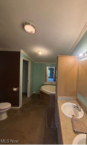 350 Urban Hill Road, Zanesville, OH 43701