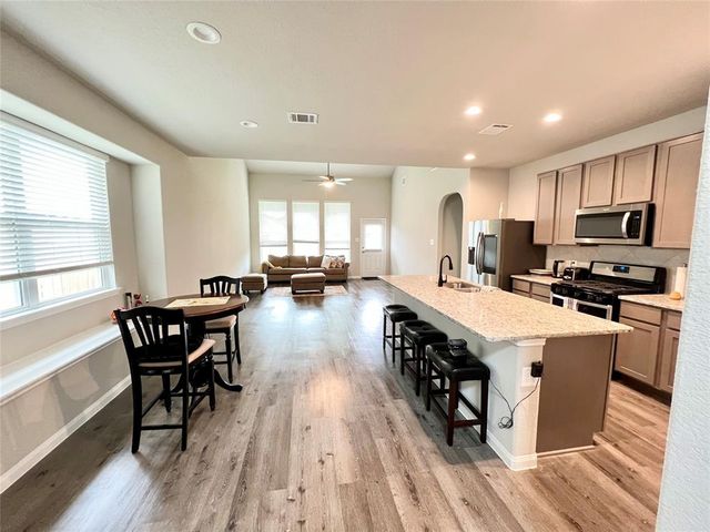 14044 Paddlefish Drive, Conroe, TX 77384