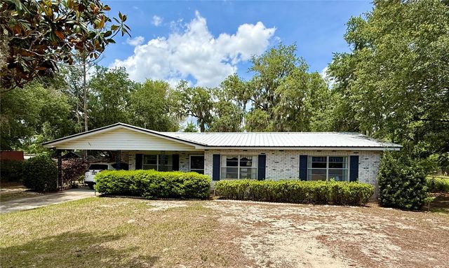 131 WILLOW STREET, Lake Wales, FL 33859
