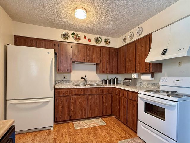 131 WILLOW STREET, Lake Wales, FL 33859