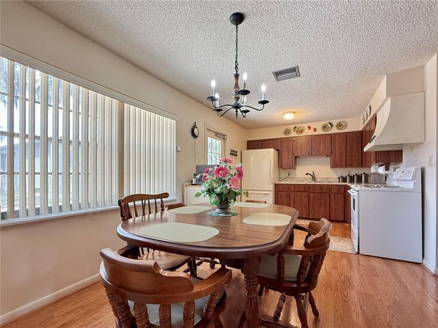 131 WILLOW STREET, Lake Wales, FL 33859