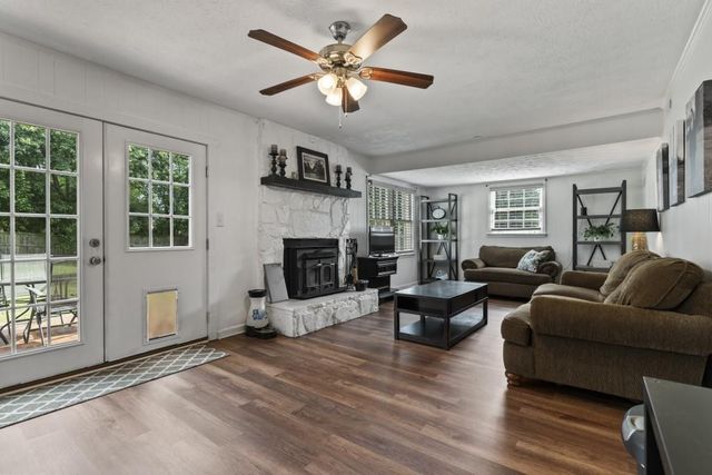 203 Mustang Drive, Dallas, GA 30157