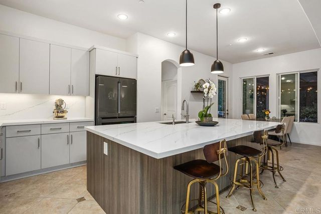 2409 Andersen Lane, Vista, CA 92084