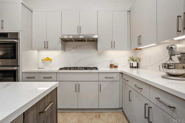 2409 Andersen Lane, Vista, CA 92084