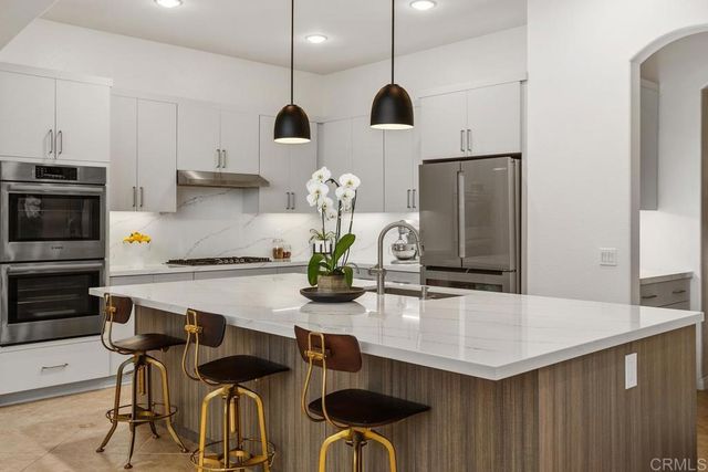 2409 Andersen Lane, Vista, CA 92084