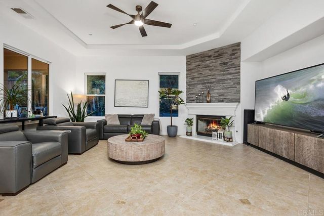 2409 Andersen Lane, Vista, CA 92084