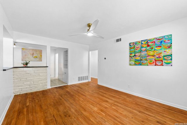 231 Tammy Dr, San Antonio, TX 78216