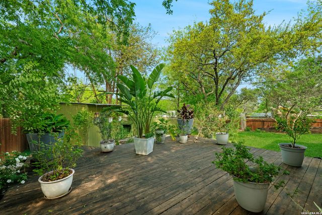 231 Tammy Dr, San Antonio, TX 78216