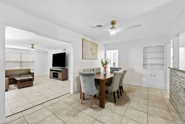 231 Tammy Dr, San Antonio, TX 78216