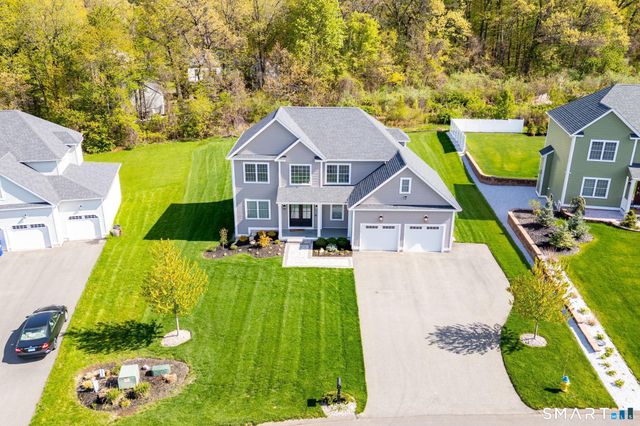 173 Willow Creek Lane, Southington, CT 06489