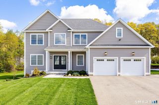 173 Willow Creek Lane, Southington, CT 06489