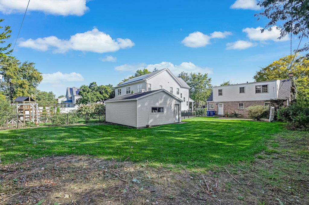 18 Oxford Avenue, Clarendon Hills, IL 60514 — photo 4