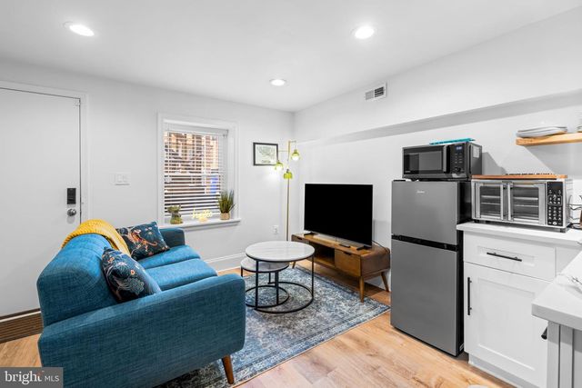 640 S LINWOOD AVE, Baltimore, MD 21224