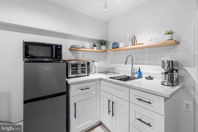 640 S LINWOOD AVE, Baltimore, MD 21224