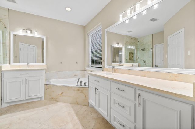 83 Terraglen Drive, The Woodlands, TX 77382