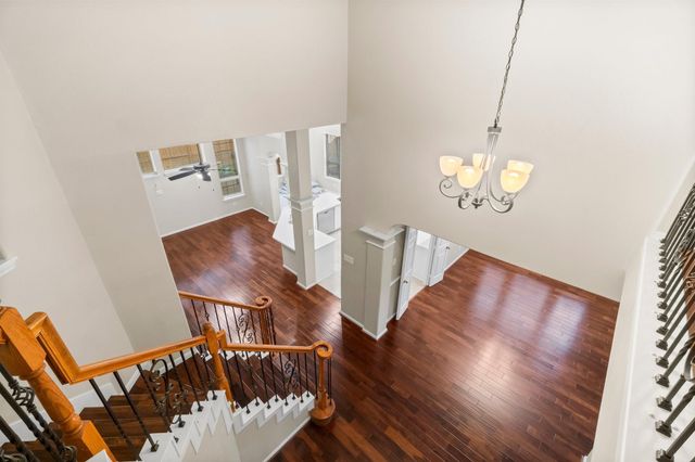 83 Terraglen Drive, The Woodlands, TX 77382