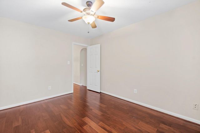 83 Terraglen Drive, The Woodlands, TX 77382