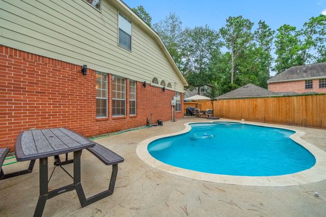 83 Terraglen Drive, The Woodlands, TX 77382