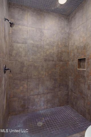 12 Chalmett Place, Hattiesburg, MS 39402