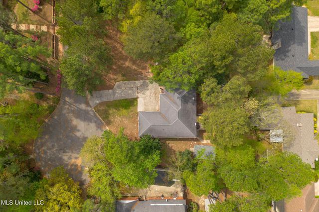 12 Chalmett Place, Hattiesburg, MS 39402
