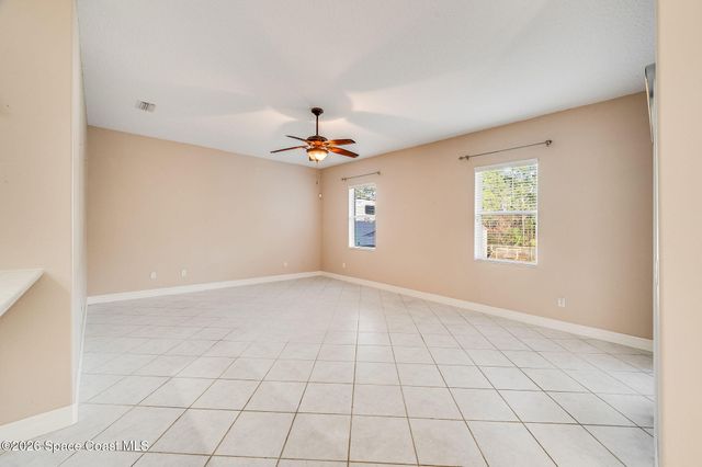 5025 Fawn Lake Boulevard, Mims, FL 32754