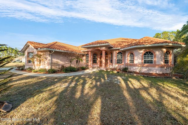 5025 Fawn Lake Boulevard, Mims, FL 32754