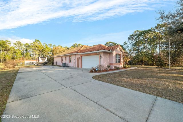 5025 Fawn Lake Boulevard, Mims, FL 32754