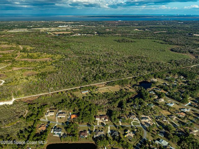 5025 Fawn Lake Boulevard, Mims, FL 32754