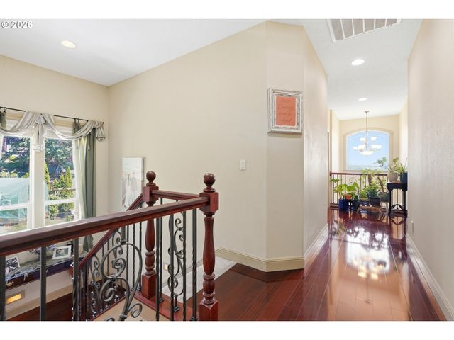 1935 E FORBES Ct, La Center, WA 98629