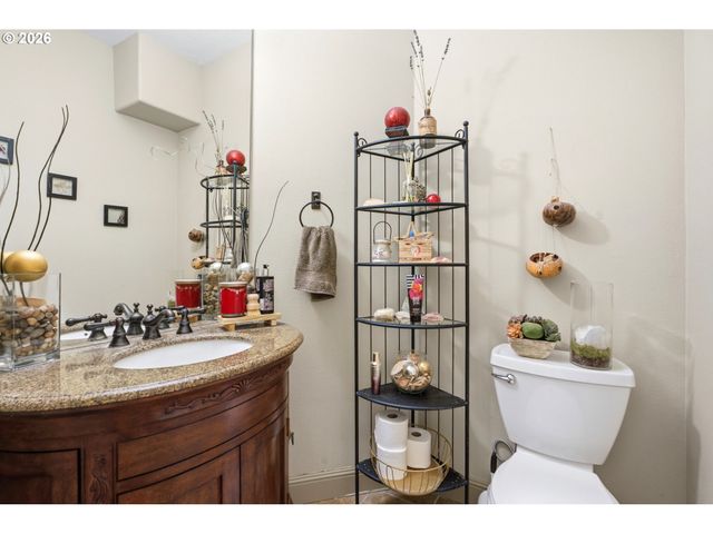 1935 E FORBES Ct, La Center, WA 98629