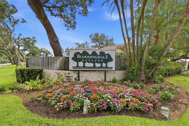 302 BLOOMINGFIELD DRIVE, Brandon, FL 33511