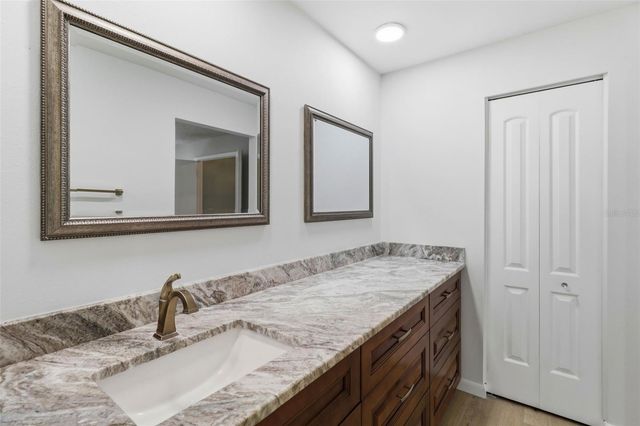 302 BLOOMINGFIELD DRIVE, Brandon, FL 33511