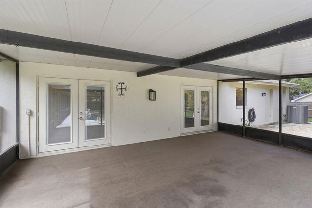 302 BLOOMINGFIELD DRIVE, Brandon, FL 33511