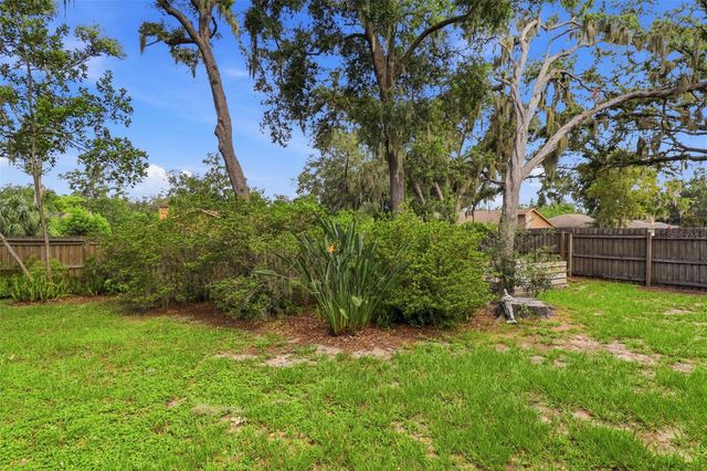 302 BLOOMINGFIELD DRIVE, Brandon, FL 33511
