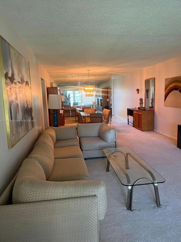 3102 Portofino Pt M2, Coconut Creek, FL 33066