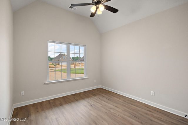 2176 Julianna Drive, Southaven, MS 38672