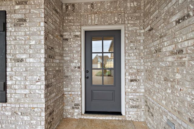 2176 Julianna Drive, Southaven, MS 38672