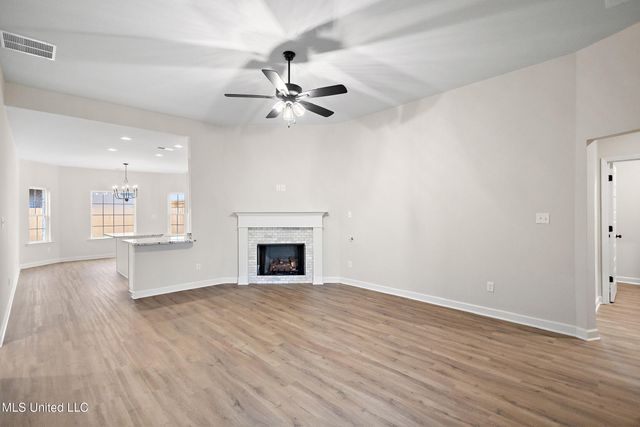 2176 Julianna Drive, Southaven, MS 38672