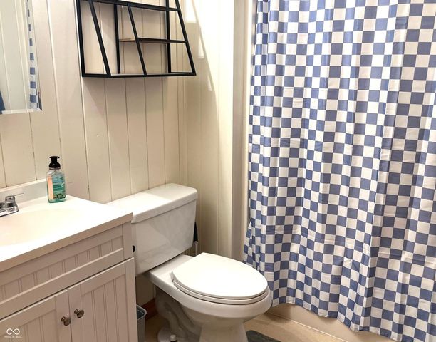 228 S Mound Street, Albany, IN 47320