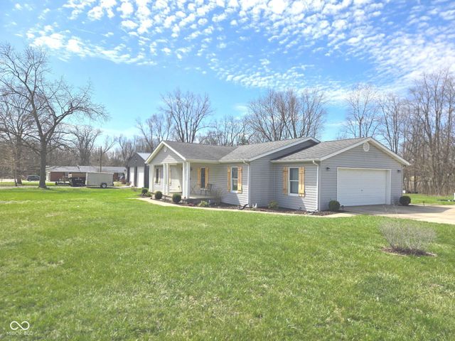 228 S Mound Street, Albany, IN 47320