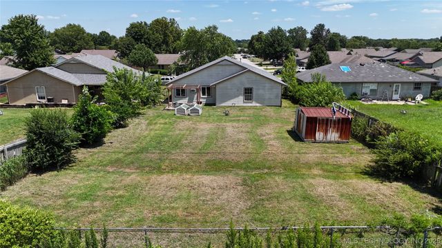 24922 S Heartwood Drive, Claremore, OK 74019