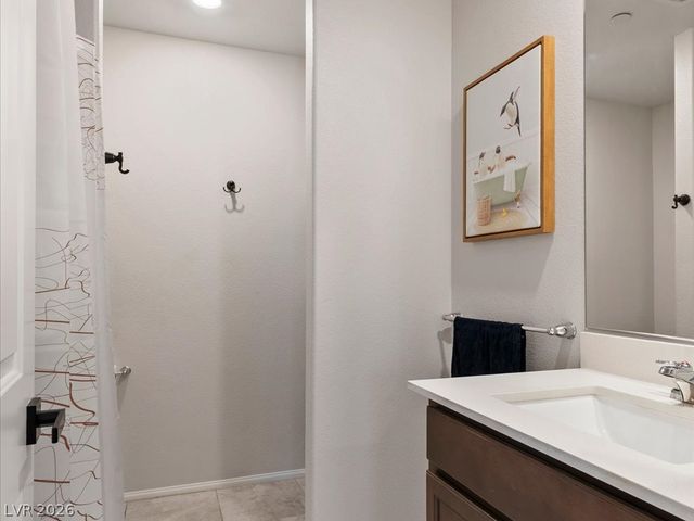 3166 Brynley Avenue, Henderson, NV 89044
